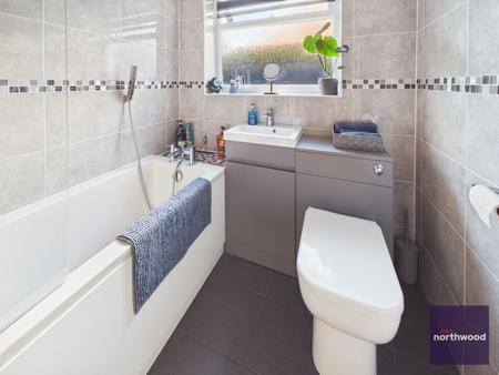 2 bedroom Bungalow for sale in Kipling Drive, Sandilands, LN12