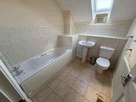 2 bedroom Maisonette to let in Exley Square, Lincoln, LN2
