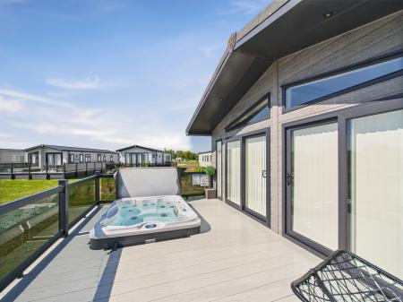 2 bedroom Park home for sale in Alford Road, Mablethorpe, LN12