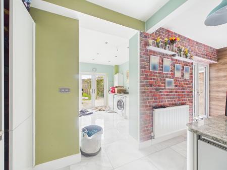 3 bedroom Terraced House for sale in Alford Road, Mablethorpe, LN12