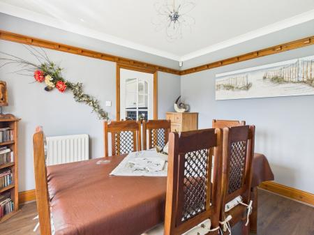 4 bedroom Detached house for sale in Church Lane, Mablethorpe, LN12