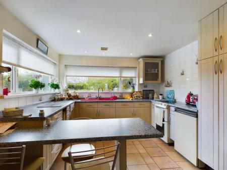 4 bedroom Detached house for sale in Church Lane, Mablethorpe, LN12