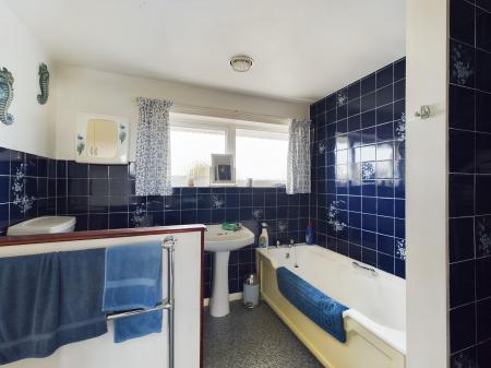4 bedroom Detached house for sale in Church Lane, Mablethorpe, LN12