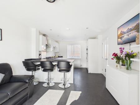 4 bedroom Detached house for sale in Dales Avenue, Mablethorpe, LN12
