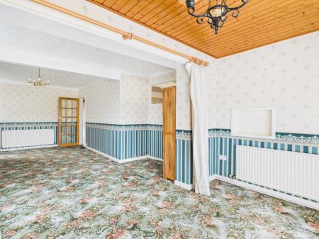 3 bedroom Bungalow for sale in Seacroft Road, Mablethorpe, LN12