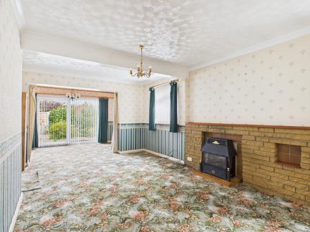 3 bedroom Bungalow for sale in Seacroft Road, Mablethorpe, LN12