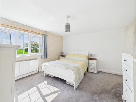 4 bedroom Detached house for sale in Sutton Road, Huttoft, LN13