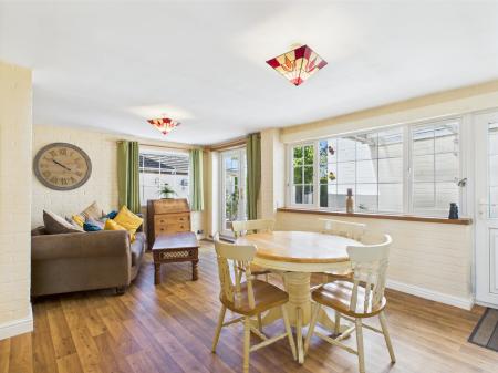 4 bedroom Detached house for sale in Sutton Road, Huttoft, LN13