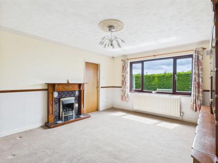 2 bedroom Detached bungalow for sale in The Green, Mablethorpe, LN12