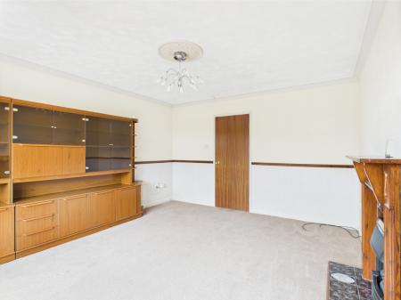 2 bedroom Detached bungalow for sale in The Green, Mablethorpe, LN12