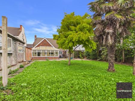 4 bedroom Bungalow for sale in Victoria Road, Mablethorpe, LN12