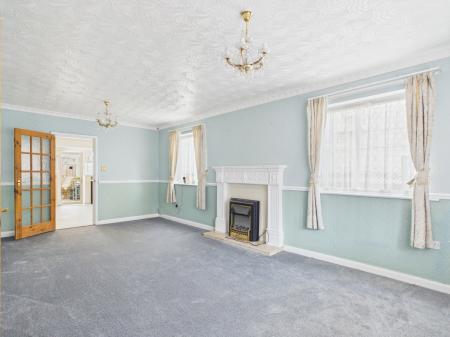 4 bedroom Bungalow for sale in Victoria Road, Mablethorpe, LN12
