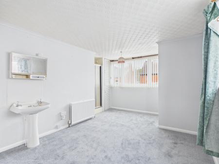 4 bedroom Bungalow for sale in Victoria Road, Mablethorpe, LN12