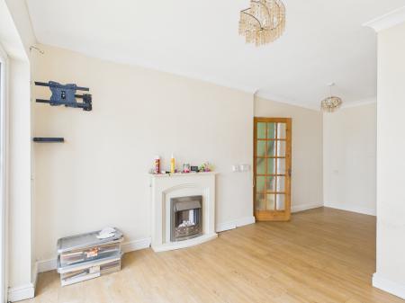 3 bedroom Semi-detached bungalow for sale in Waterloo Road, Mablethorpe, LN12