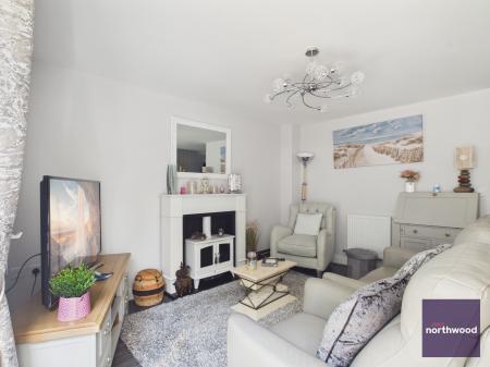 3 bedroom Semi-detached house for sale in Bridgeways, Alford, Alford, LN13