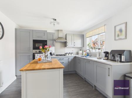 3 bedroom Semi-detached house for sale in Bridgeways, Alford, Alford, LN13