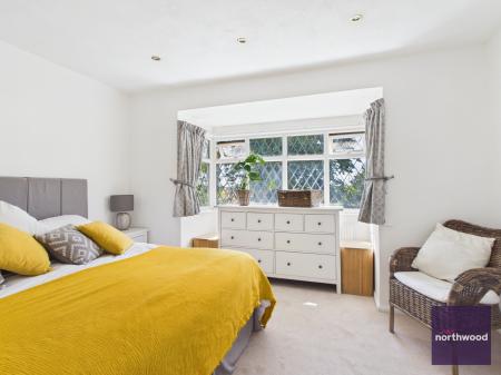 4 bedroom Detached house for sale in Bilsby Road, Alford, LN13