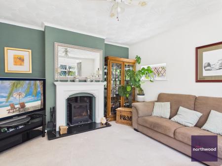 4 bedroom Detached house for sale in Bilsby Road, Alford, LN13
