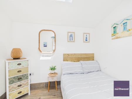 5 bedroom Terraced House for sale in Fitzwilliam Street, Mablethorpe, LN12