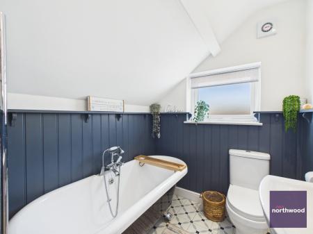 5 bedroom Terraced House for sale in Fitzwilliam Street, Mablethorpe, LN12
