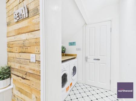5 bedroom Terraced House for sale in Fitzwilliam Street, Mablethorpe, LN12