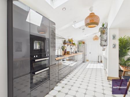 5 bedroom Terraced House for sale in Fitzwilliam Street, Mablethorpe, LN12