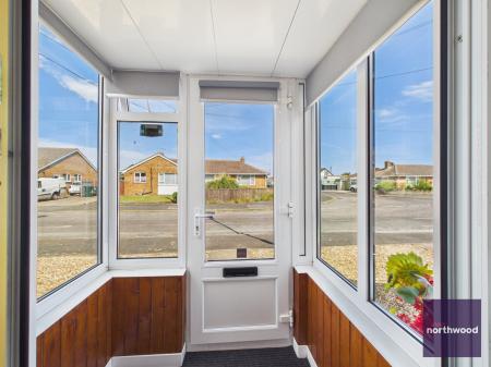2 bedroom Semi-detached house for sale in Harris Boulevard, Mablethorpe, LN12