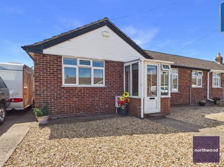 2 bedroom Semi-detached house for sale in Harris Boulevard, Mablethorpe, LN12