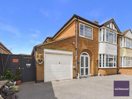 Nirvana Admiralty Road, Mablethorpe, LN12
