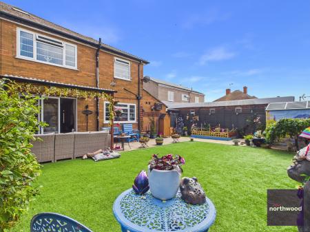 3 bedroom Semi-detached house for sale in Nirvana Admiralty Road, Mablethorpe, LN12