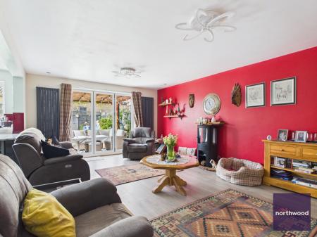 3 bedroom Semi-detached house for sale in Nirvana Admiralty Road, Mablethorpe, LN12