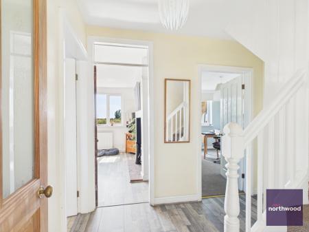 3 bedroom Detached house for sale in Station Road, Theddlethorpe, LN12