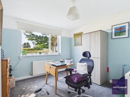 3 bedroom Detached house for sale in Station Road, Theddlethorpe, LN12