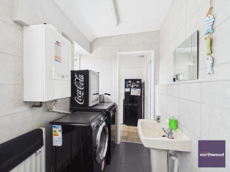 6 bedroom Semi-detached house for sale in Victoria Road, Mablethorpe, LN12