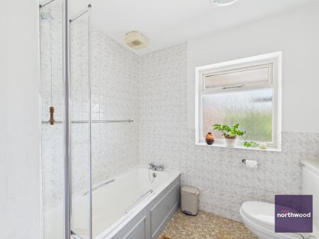 3 bedroom Detached bungalow for sale in Pinfold Lane, Alford, LN13