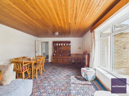 3 bedroom Detached bungalow for sale in Pinfold Lane, Alford, LN13