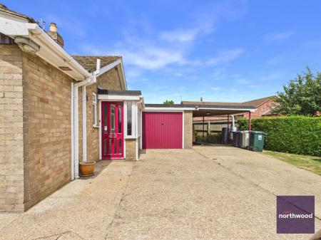 3 bedroom Detached bungalow for sale in Pinfold Lane, Alford, LN13