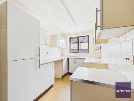 2 bedroom Flat for sale in Lloyd Court, Mablethorpe, LN12