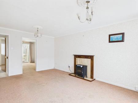 2 bedroom Semi-detached bungalow for sale in Camelot Court, Sutton on Sea, LN12