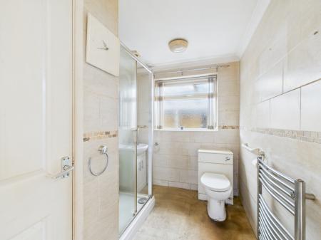 2 bedroom Detached bungalow for sale in Camelot Gardens, Sutton on Sea, LN12