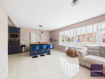 3 bedroom Bungalow for sale in Dymoke Road, Mablethorpe, LN12
