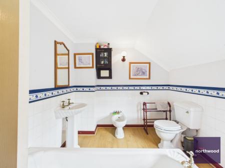2 bedroom Semi-detached house for sale in Station Villa Station Road, Theddlethorpe, LN12