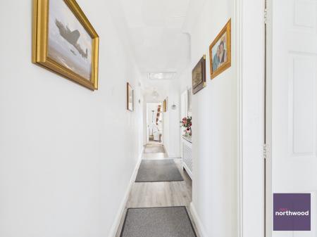 3 bedroom Bungalow for sale in Stapes Garth, Louth, LN11