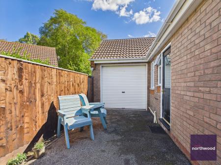 3 bedroom Bungalow for sale in Stapes Garth, Louth, LN11