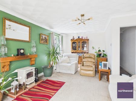 3 bedroom Bungalow for sale in Stapes Garth, Louth, LN11