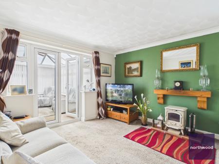 3 bedroom Bungalow for sale in Stapes Garth, Louth, LN11
