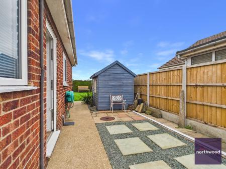 2 bedroom Detached bungalow for sale in Thurlby Road, Bilsby, LN13