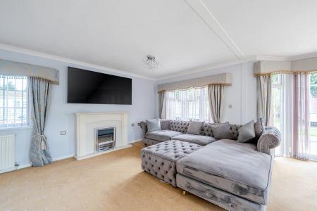 2 bedroom Park home for sale in Chapel Farm Park, Horncastle, LN4