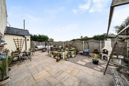 5 bedroom Detached house for sale in Main Street, North Kyme, LN4