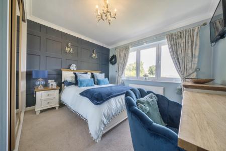 3 bedroom Detached bungalow for sale in School Lane, Horncastle, LN9